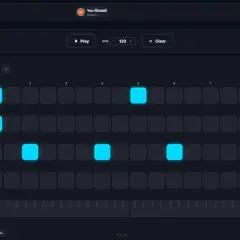 Online Beats erstellen: Ein Beatmaker-Interface mit leuchtenden Pads und Sound-Bibliothek.