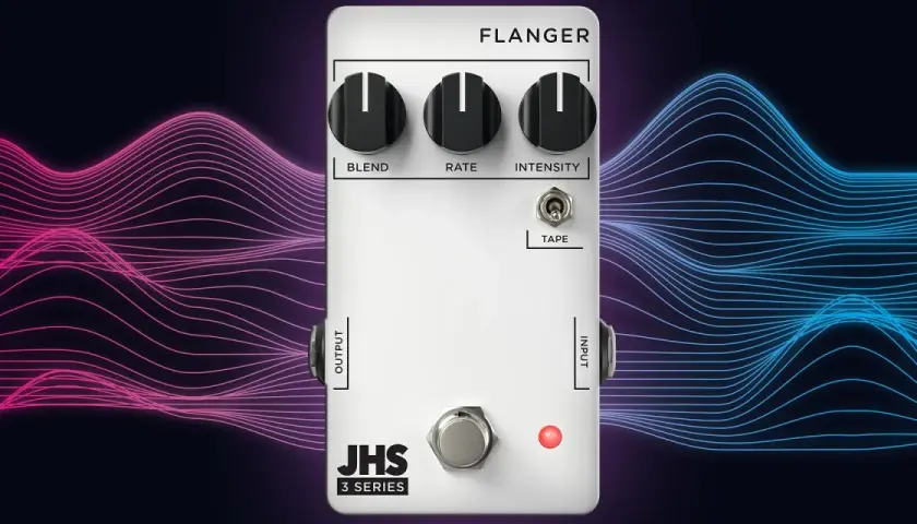 Ein weißes Effektpedal mit der Aufschrift "FLANGER" und Reglern für Blend, Rate und Intensity. Links und rechts davon schwingen neonfarbene Wellen, die an einen flanger vs phaser Sound erinnern.