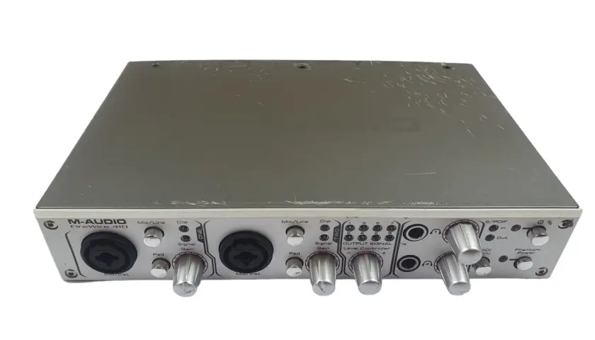 M-Audio FireWire 410 Audio-Interface mit XLR/Klinken-Eingängen und Reglern für Signalpegel.