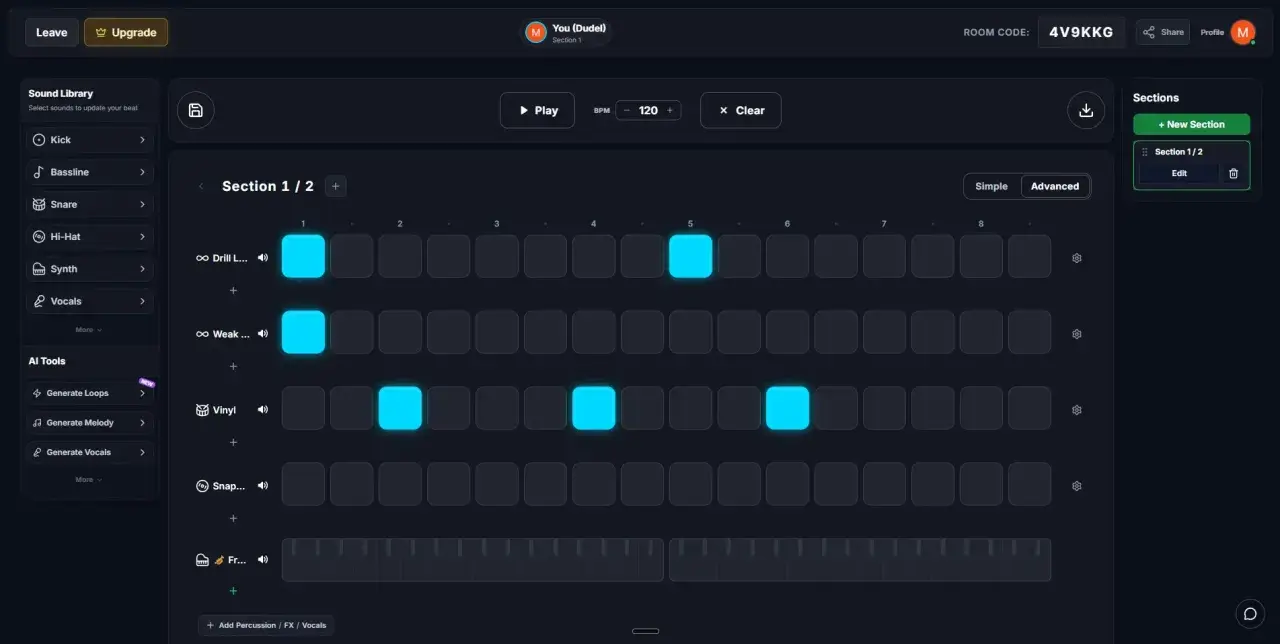 Online Beats erstellen: Ein Beatmaker-Interface mit leuchtenden Pads und Sound-Bibliothek.